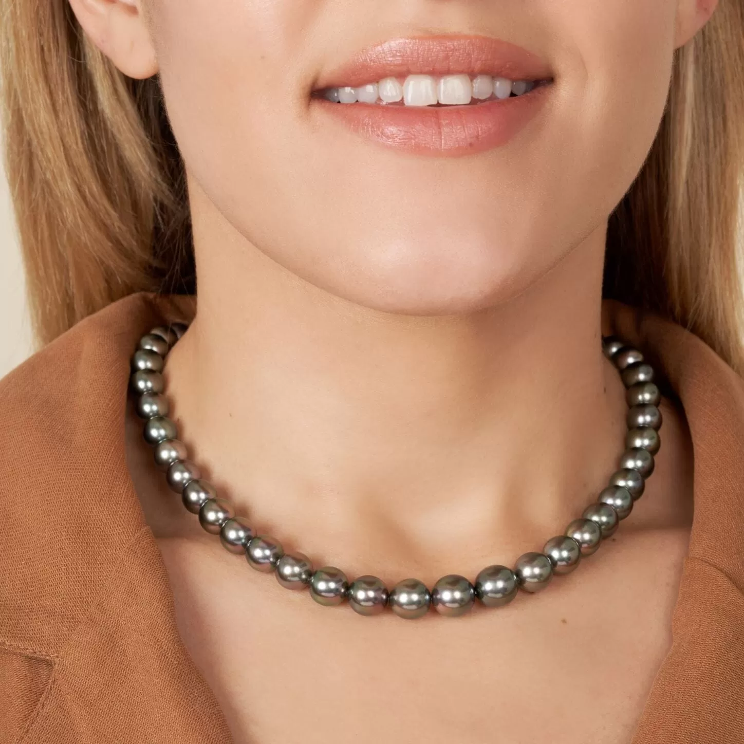 8.0-10.6 mm AA /AAA Tahitian Round Pearl Necklace