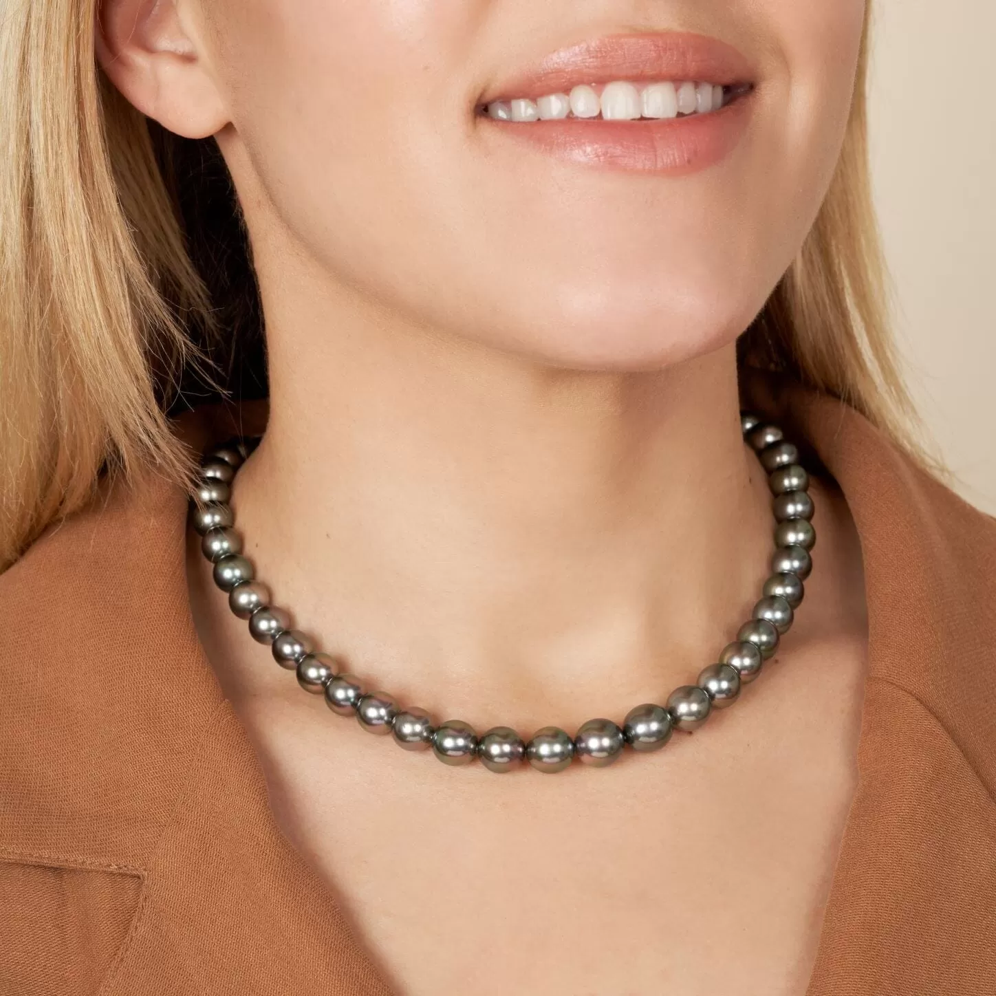 8.0-10.6 mm AA /AAA Tahitian Round Pearl Necklace