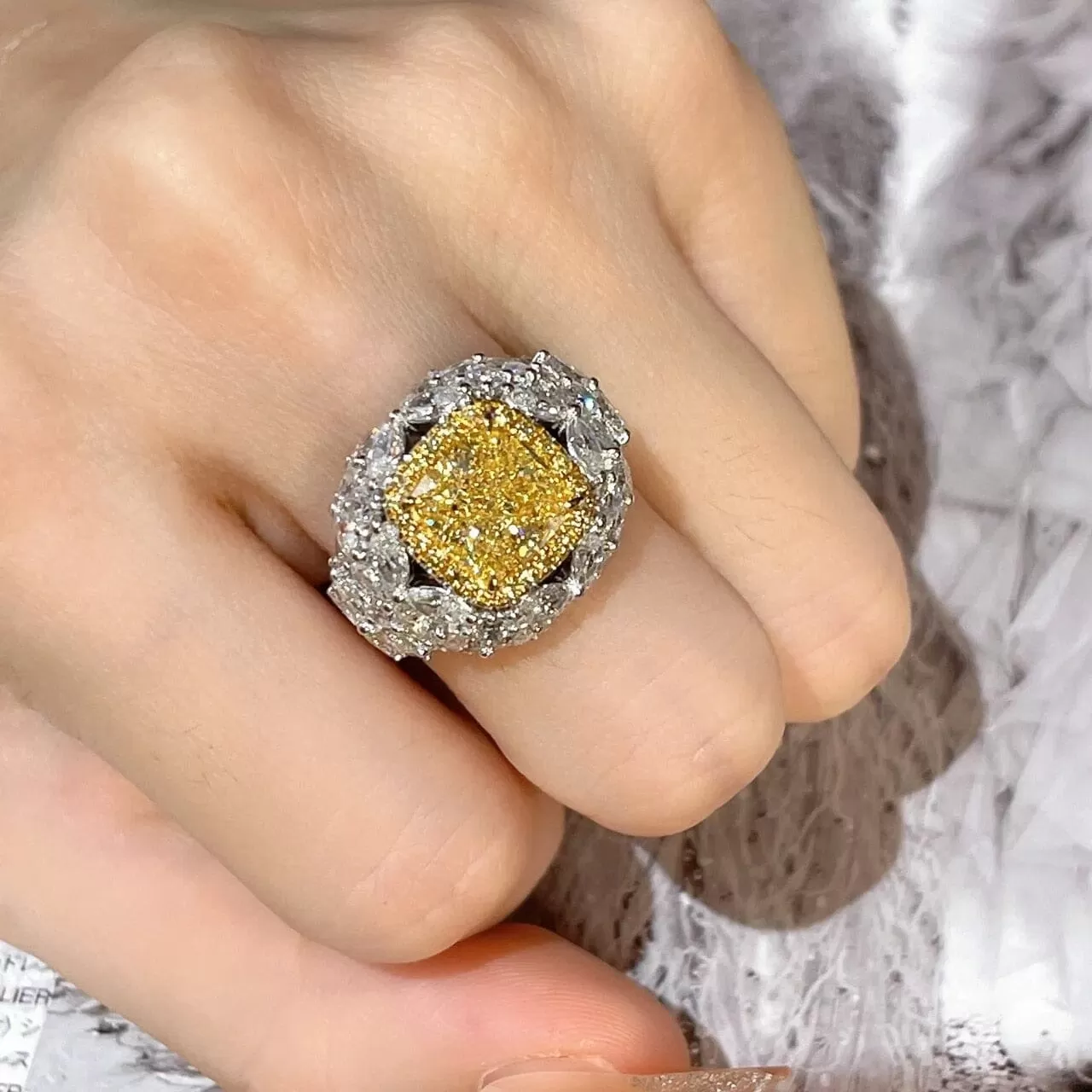 Adjustable Bling Yellow Stone Ring