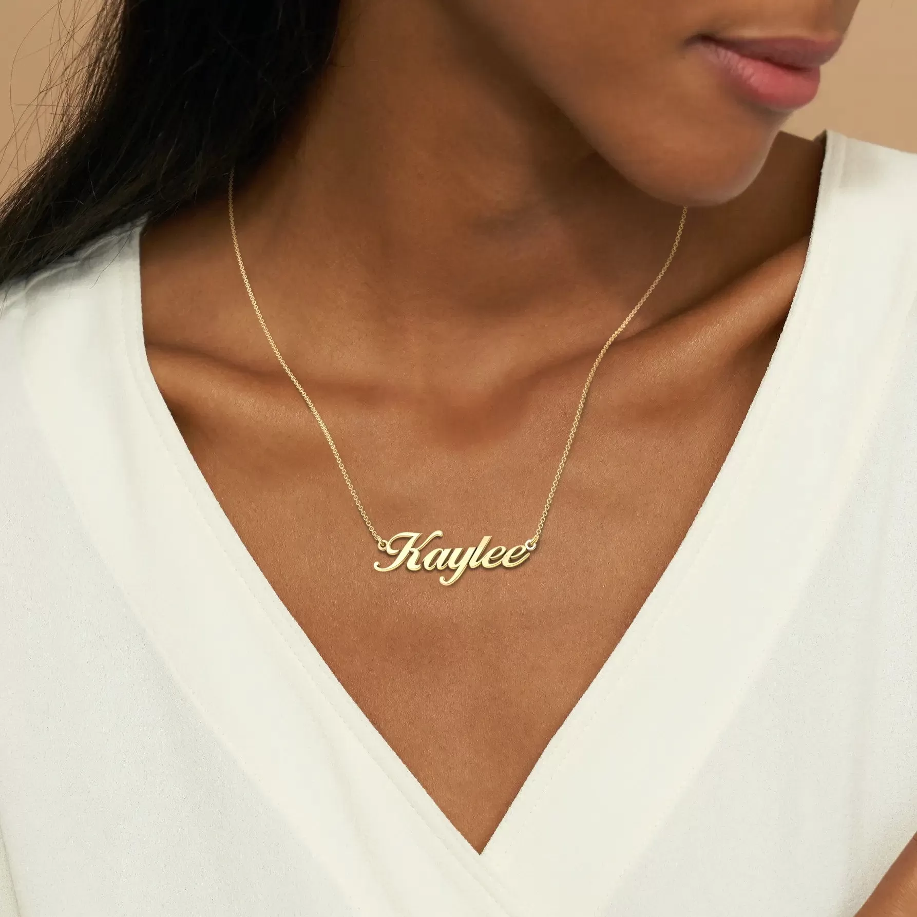 Aria Name Necklace