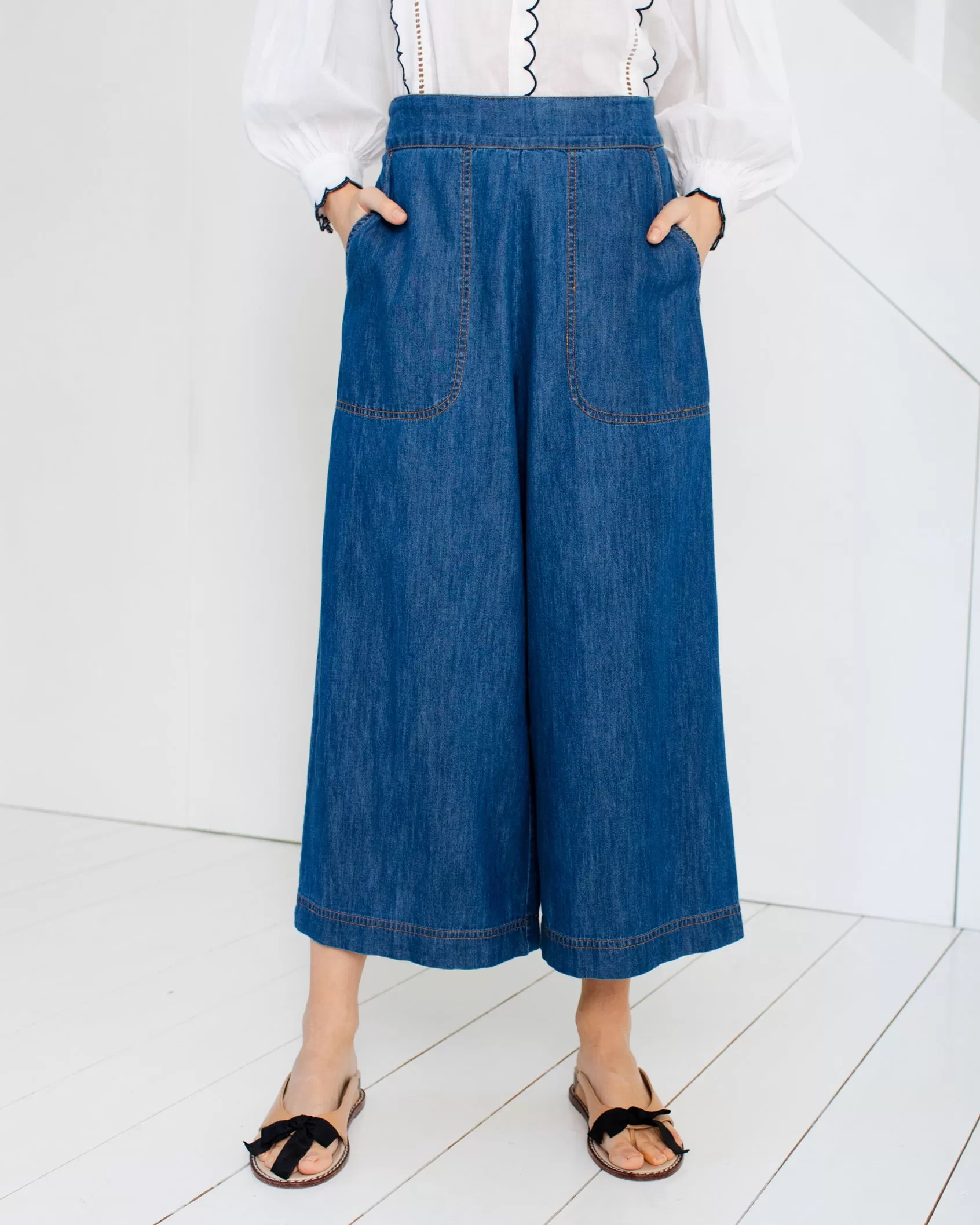 Bonté Bijou Denim Crop Trouser