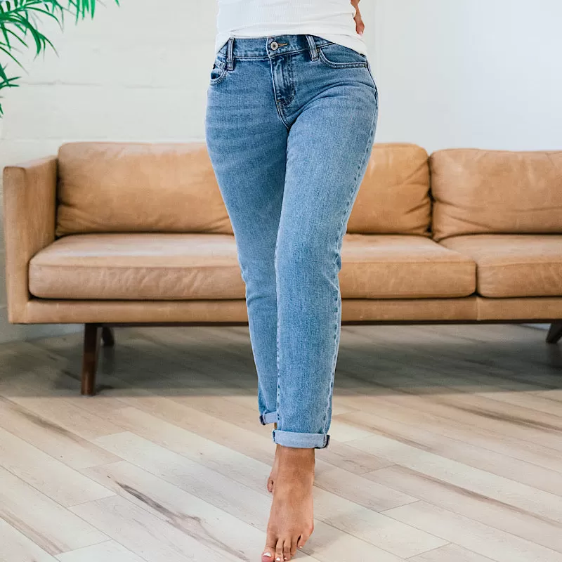 KanCan Lucia Rolled Hem Straight Jeans