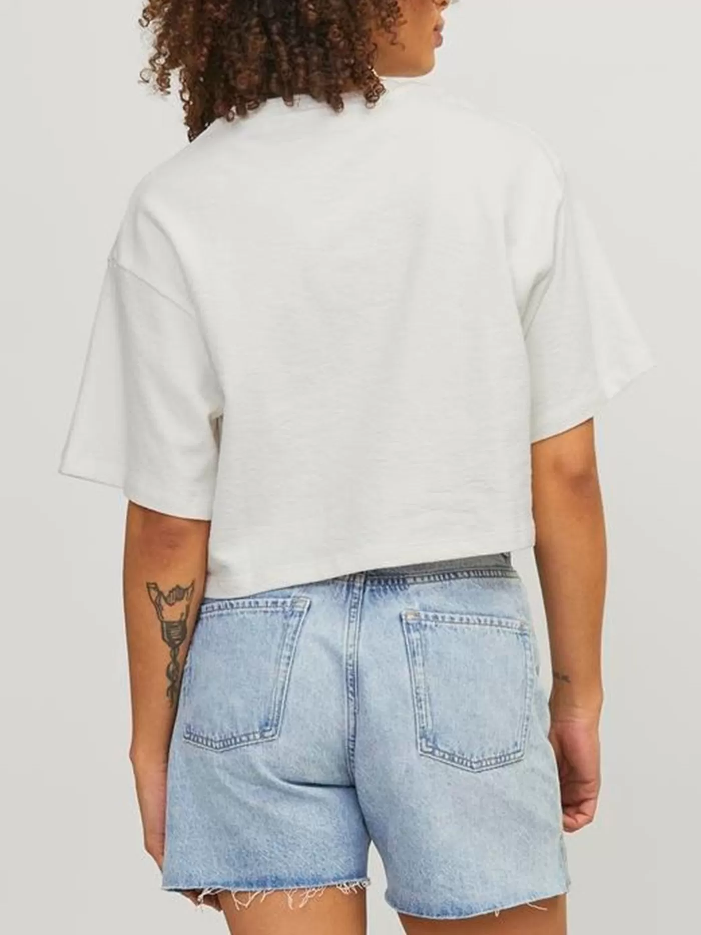 Linie Loose Crop T-Shirt