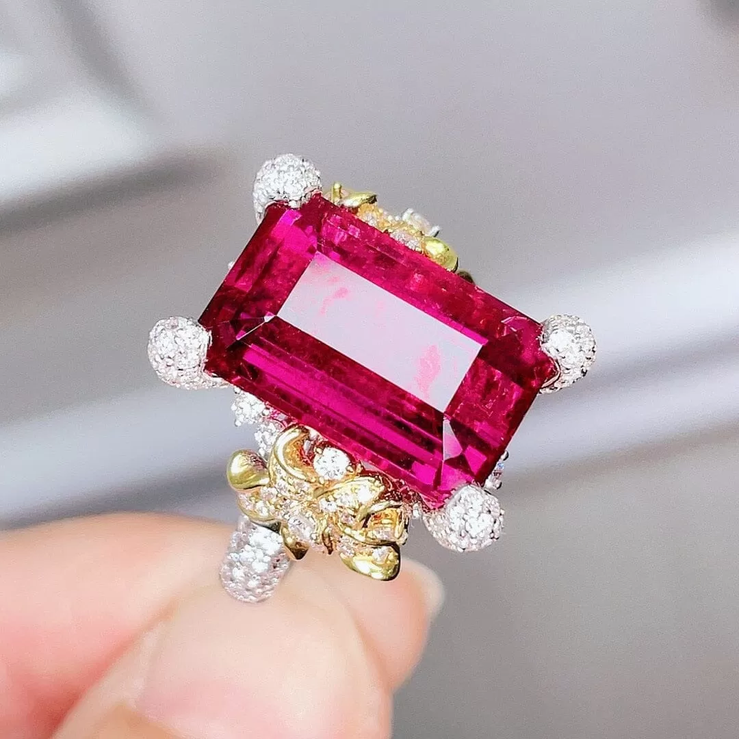 Luxury Vintage Square Ruby Resizable Ring