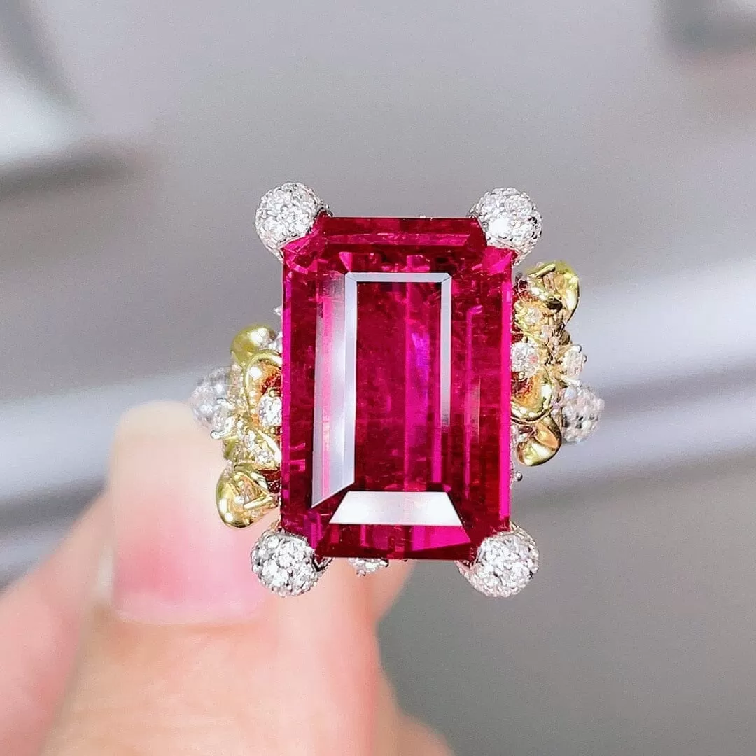 Luxury Vintage Square Ruby Resizable Ring