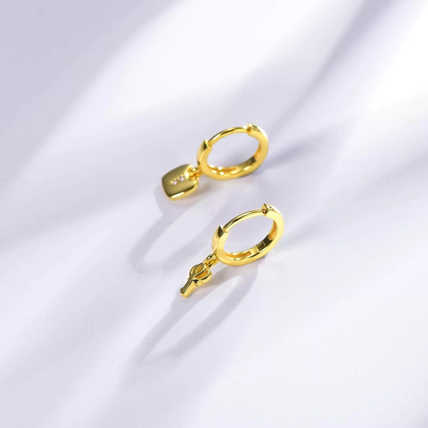 Minimalist Hoop Earrings