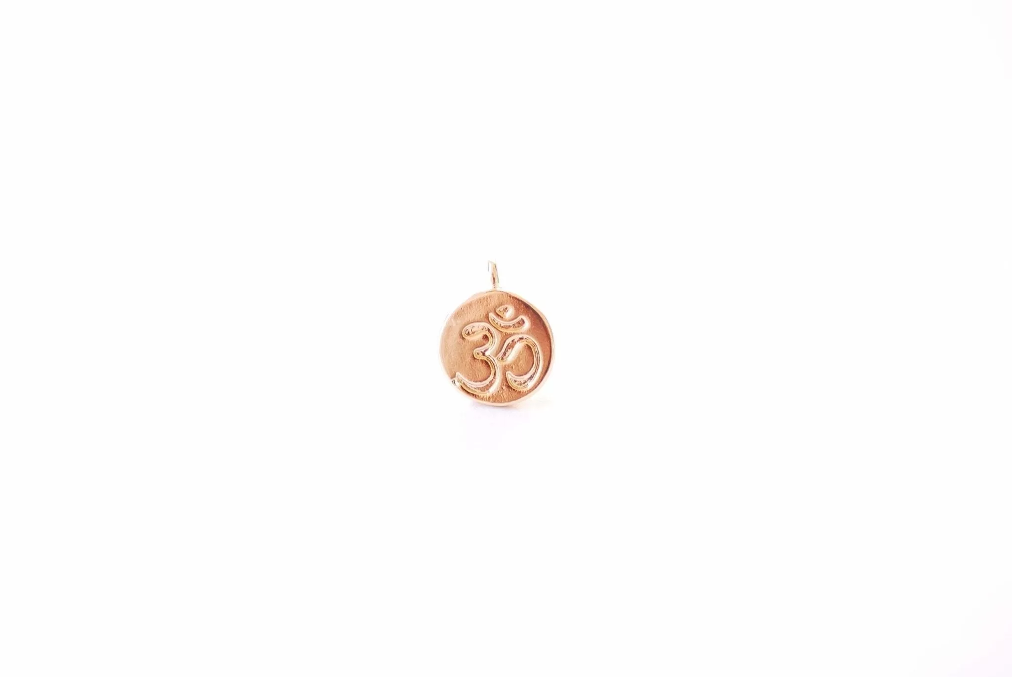 Ohm Symbol Wholesale Round Gold Charm - Namaste Spiritual Meditation Om Symbol Yoga Buddhist Ethnic Dangle HarperCrown B168