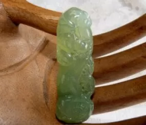 Snake Brings Wealth and Happiness Translucent Chinese Jade Pendant P563)