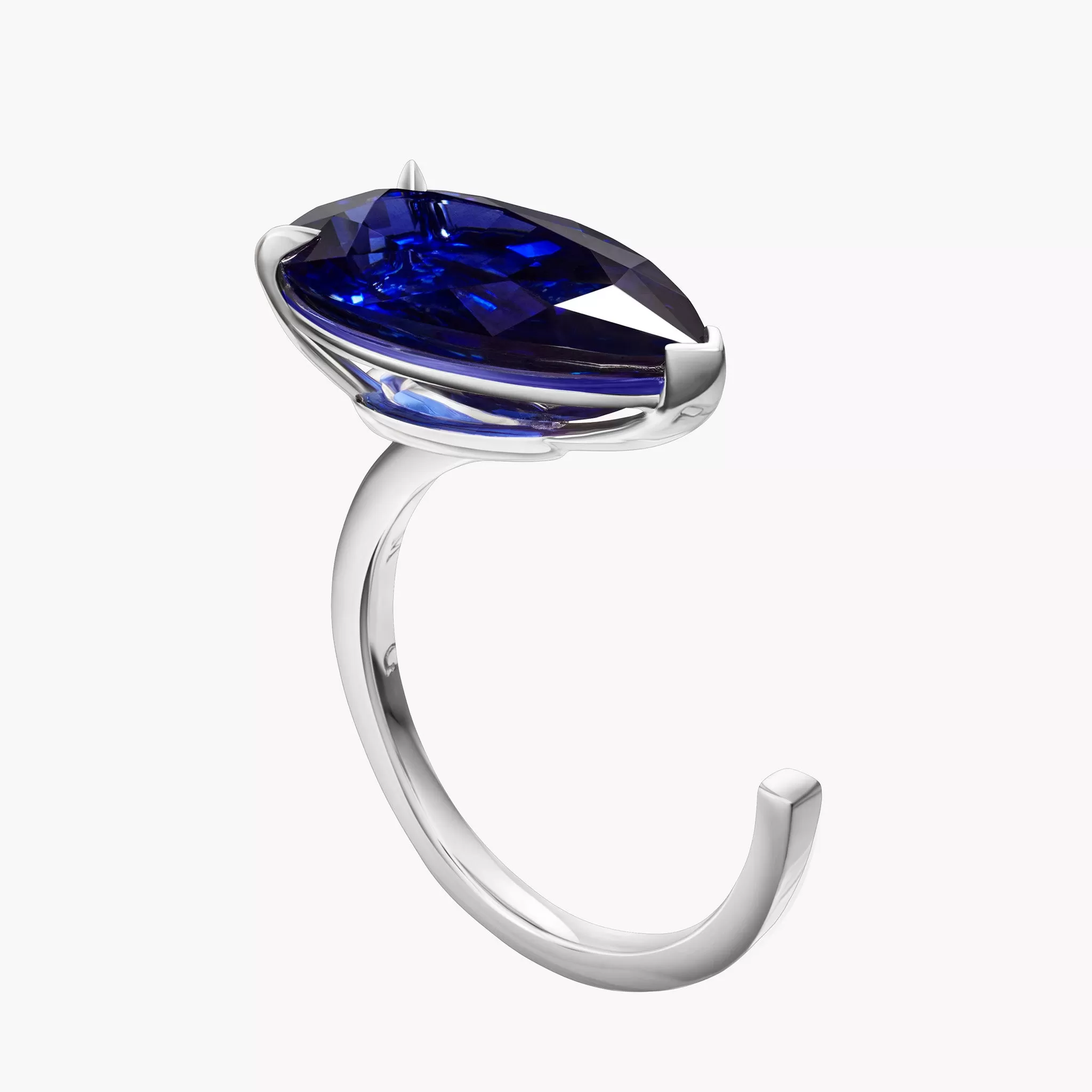 The Keira Blue Sapphire Ring