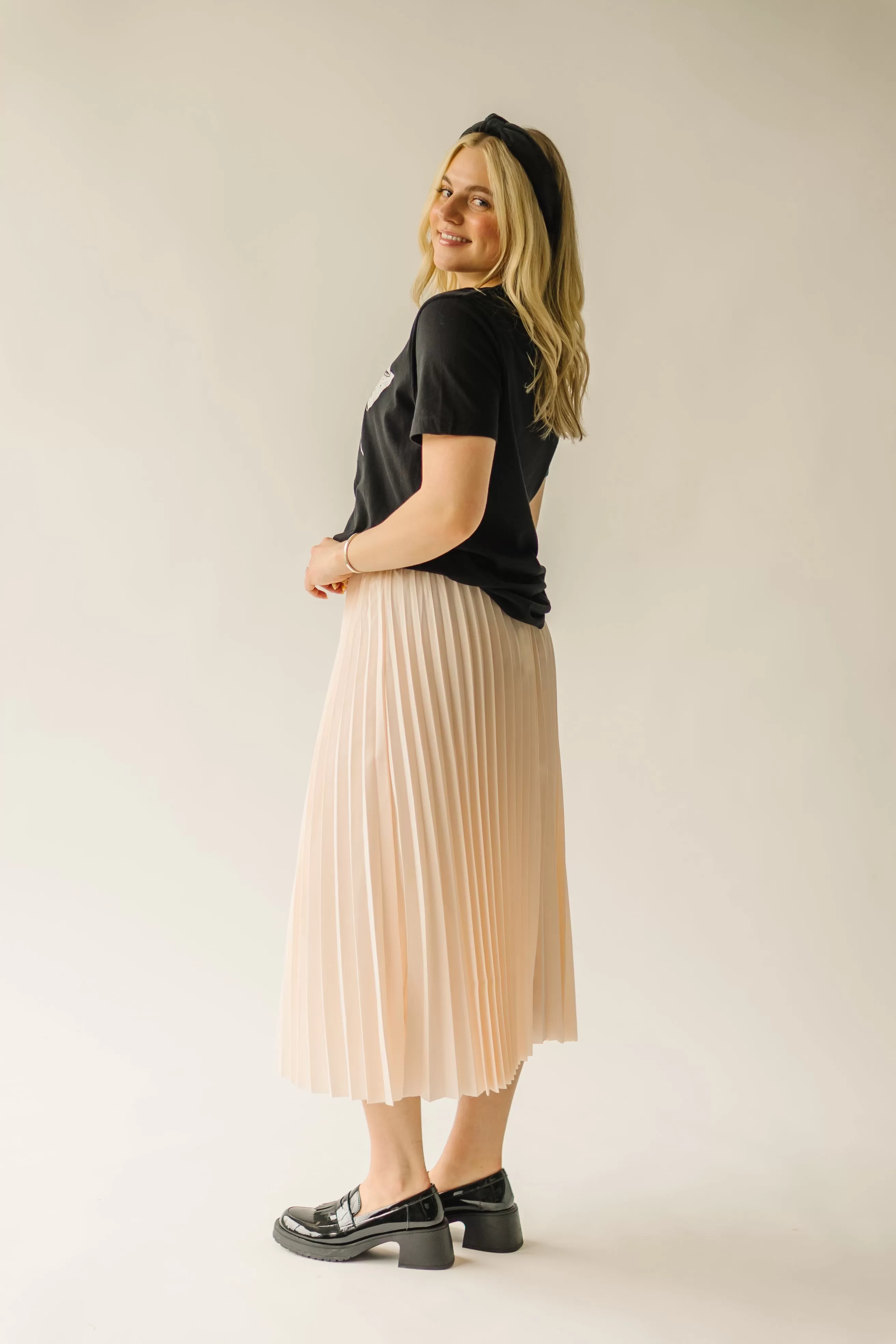 The Trevin Pleated Midi Skirt in Blush