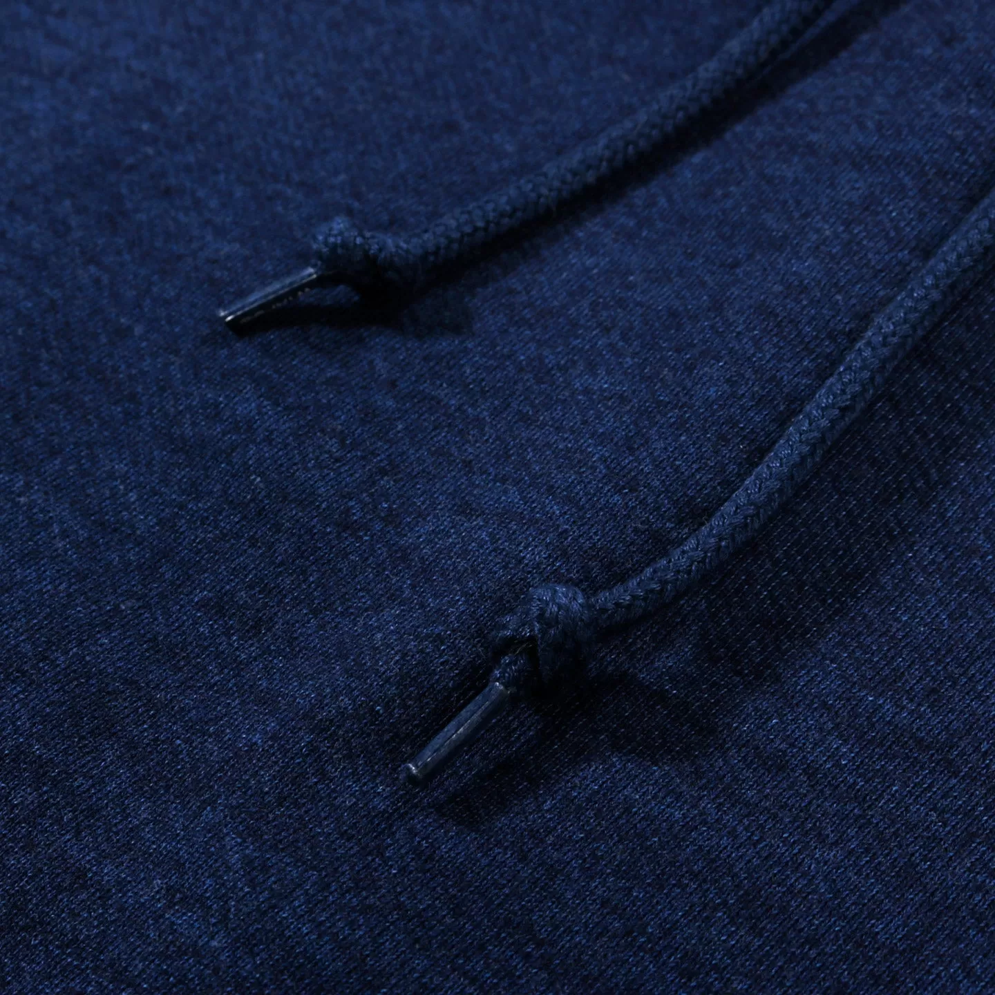 WTAPS HOODED SWEATSHIRT INDIGO