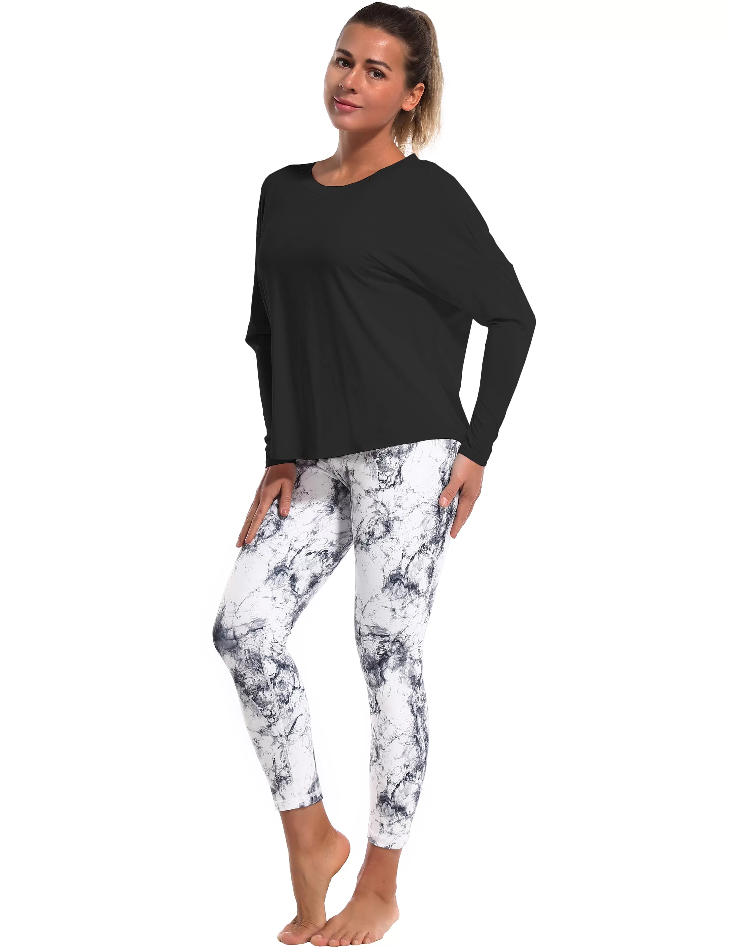 yogastudio Batwing Tunic Tops black_yogastudio